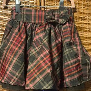 Stunning BabyGAP kidsholiday skirt In olive/black/pink/maroon girls’ size 4T EUC